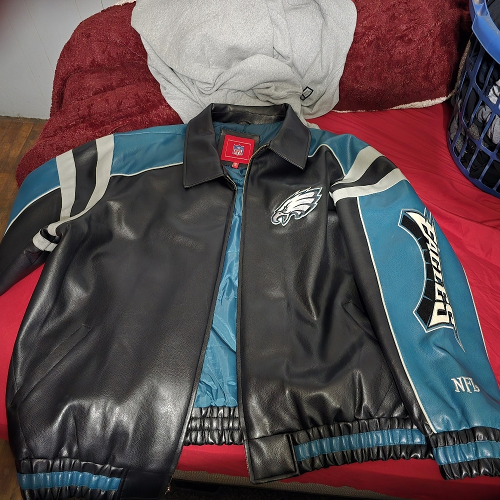 Philadelphia Eagles coat rare 25+ year old 2xl excellent condition G-iii apparel